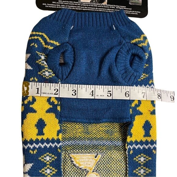 NHL Officially Licensed St Louis Blues Hockey Knit Holiday Dog Sweater XS NWT - Picture 4 of 8